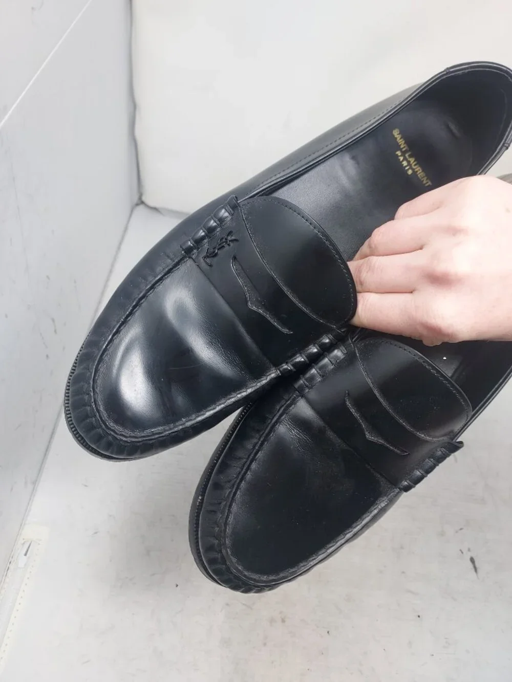 YSL Yves Saint Laurent MENS Black Logo Penny Patent Loafer Shoe